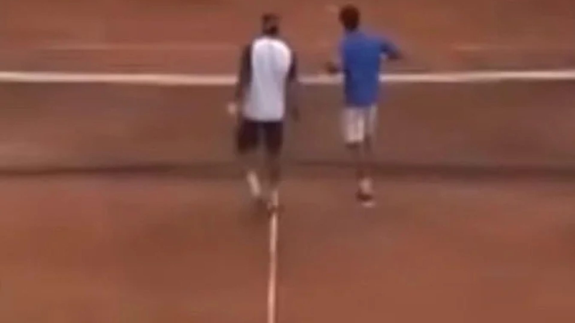 Os atletas Luis David Martínez, da Venezuela, e Cristian Rodriguez, da Colômbia, teriam cometido ofensas racistas após perderem uma partida para uma dupla brasileira, Igor Marcondes e Eduardo Ribeiro. -  (crédito: Reprodução/Instagram)