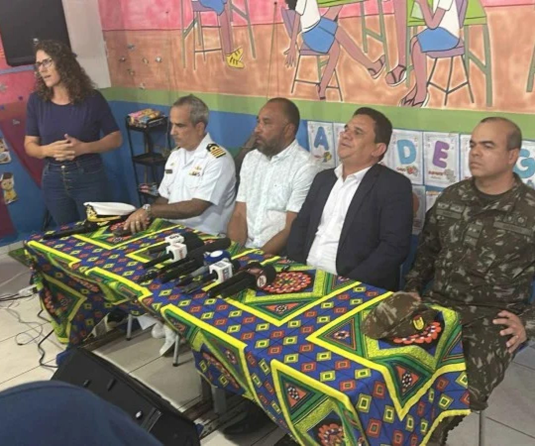 Em coletiva de imprensa, o chefe da pasta informou que a operação chegou com reforço máximo das forças de segurança e de salvamento -  (crédito: Prefeitura de Bacabal/ Divulgação)