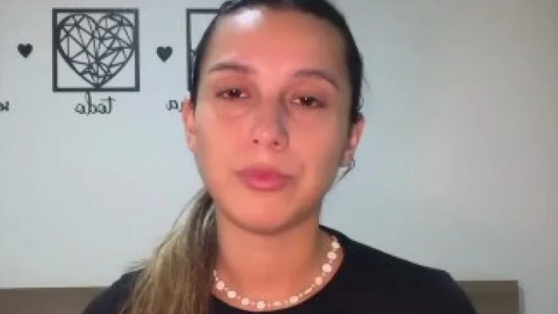 Justiça aceitou denúncia do MP, decretou prisão preventiva e a argentina Agostina Páez, acusada de injúria racial publicou vídeo após o ocorrido -  (crédito: Reprodu&ccedil;&atilde;o/Redes sociais)