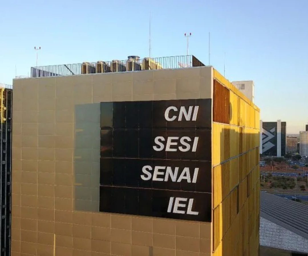 Sesi e CNI criam grupo para impulsionar indústria da saúde no país