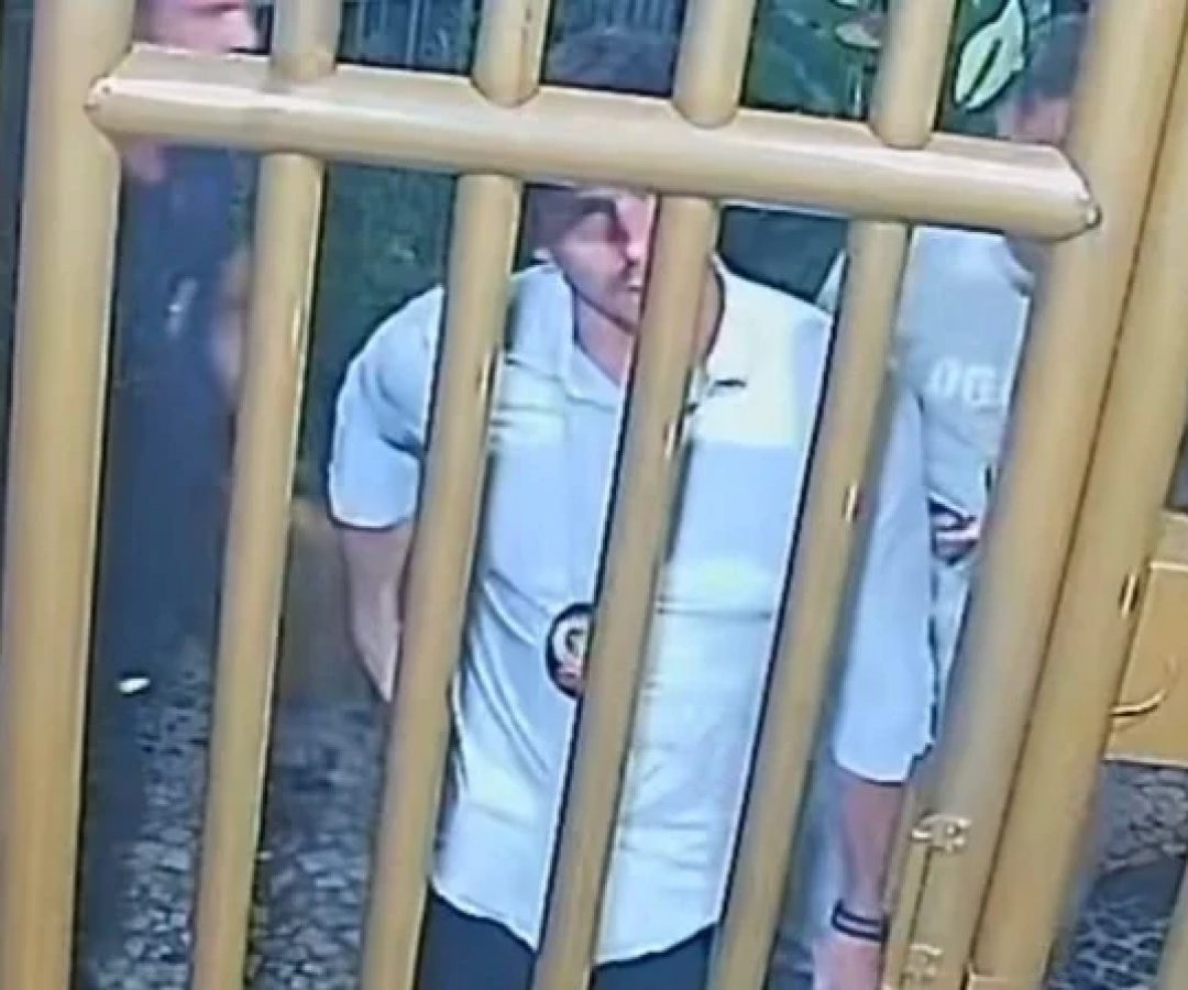 Delegado foi at&eacute; o apartamento utilizado para o crime um dia ap&oacute;s ocorrido -  (crédito: Reprodu&ccedil;&atilde;o/Instagram)