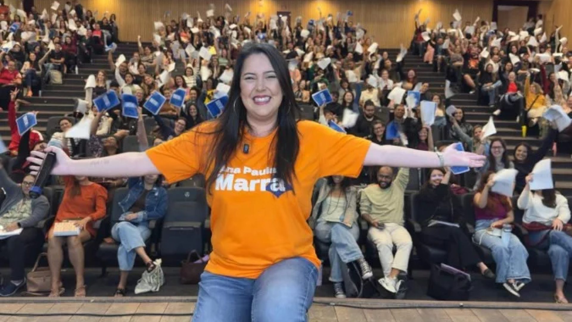 Ana Paula Marra deixou a Secretaria de Desenvolvimento Social e, agora, ministra aulas em cursinhos preparatórios para o concurso da Sedes -  (crédito: Divulgação)