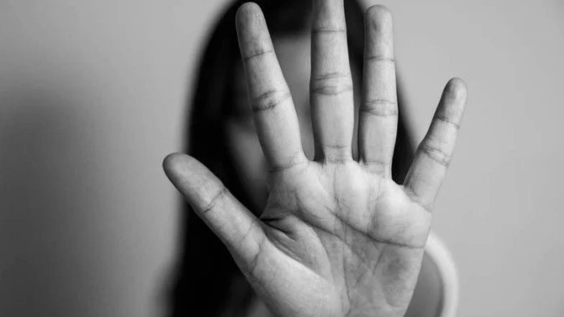 Cadastro reunirá registros de crimes como feminicídio, estupro, assédio, lesão corporal, perseguição e violência psicológica -  (crédito: Divulgação)