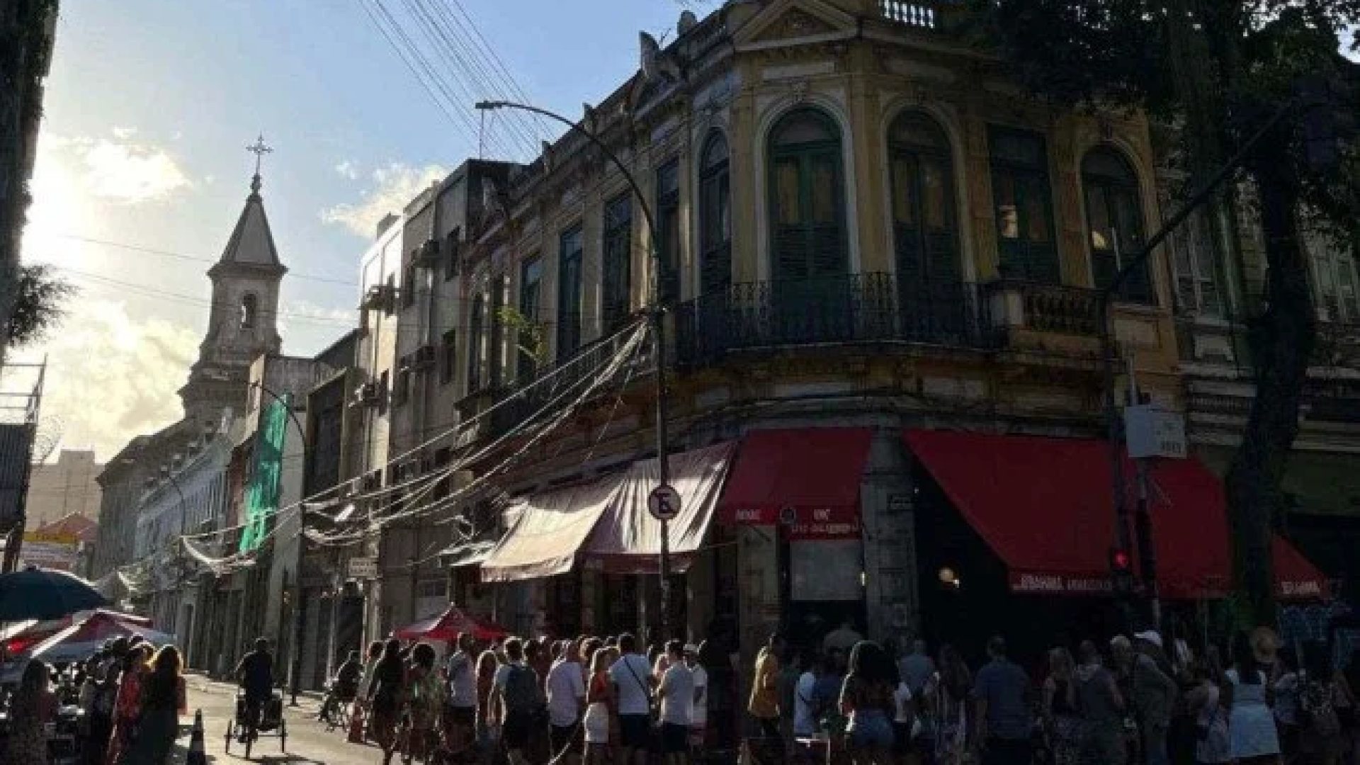 Rua do Senado, no Centro do Rio de Janeiro -  (crédito: Time Out / reprodução)