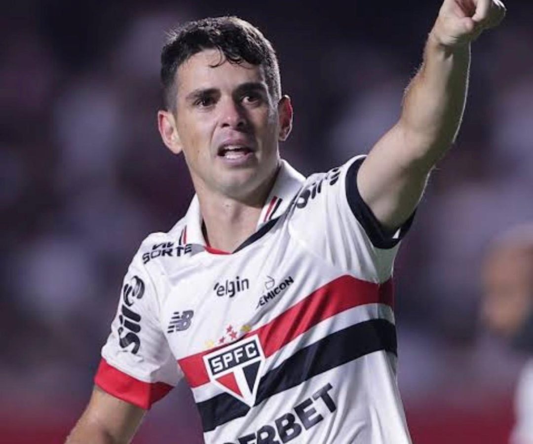 O susto do jogador Oscar e o que se sabe sobre a “síncope vasovagal”