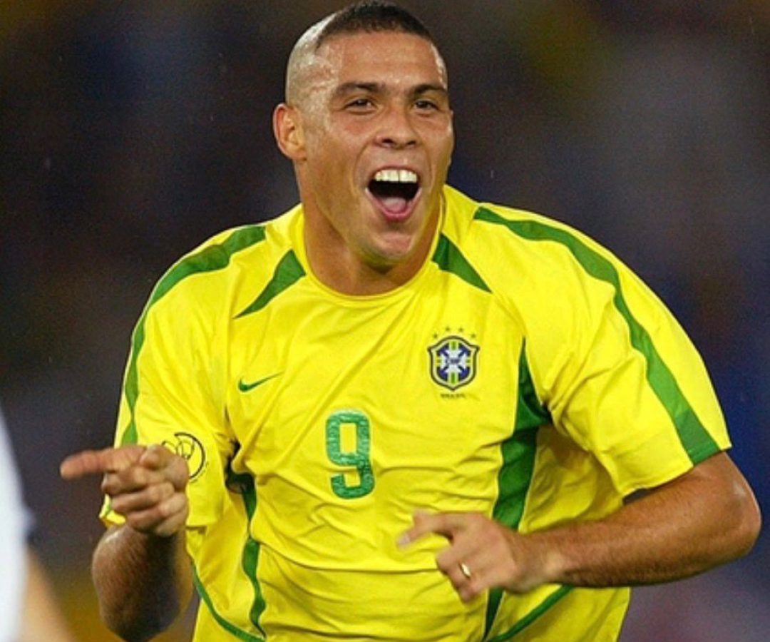Fenômeno número 1: conheça o ranking dos 100 maiores centroavantes da história do futebol
