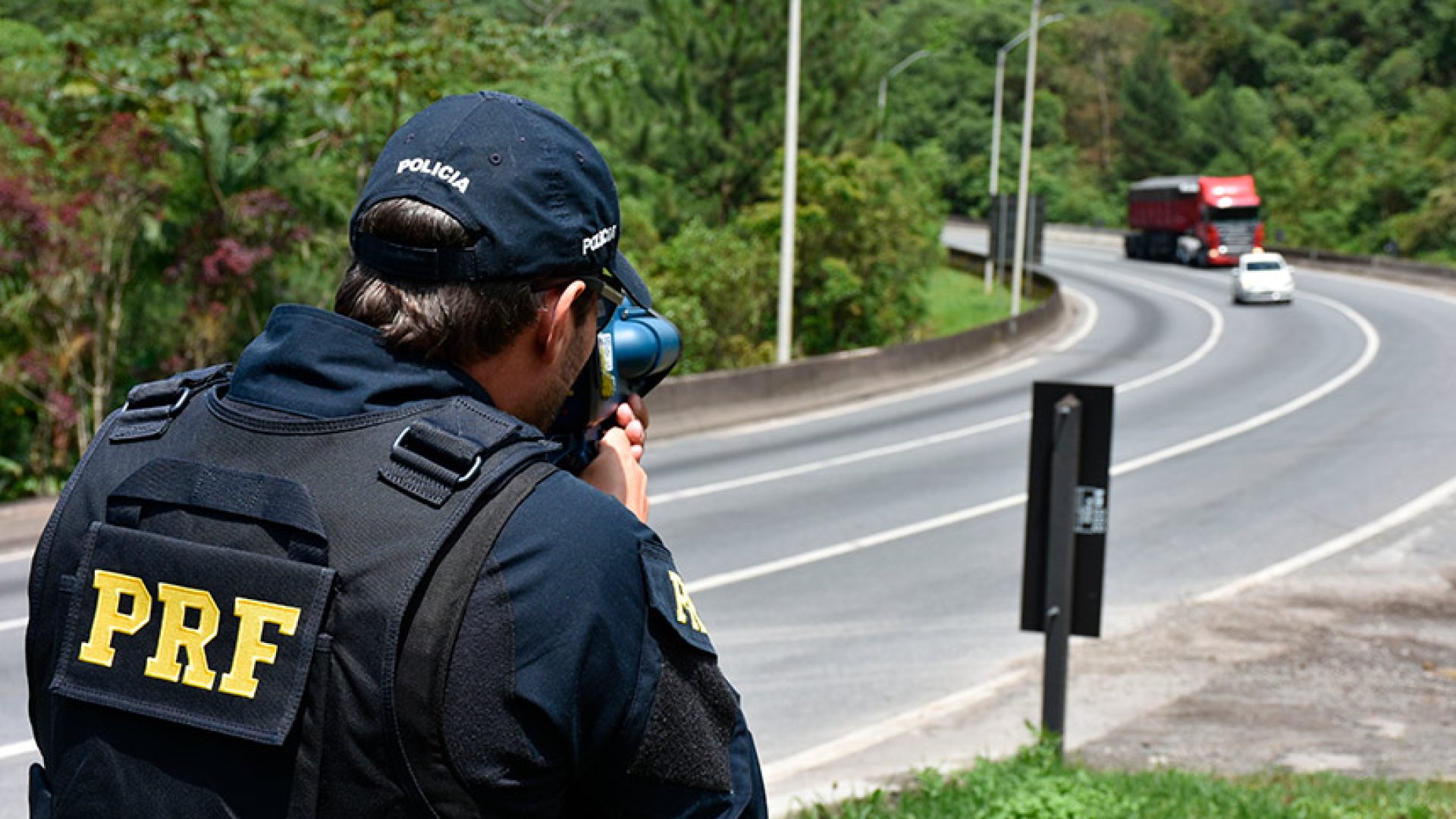 Projeto isenta comprador de veículo usado de pagar multas do antigo dono — Senado Notícias