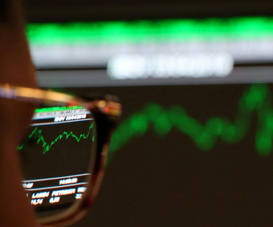 Bolsa volta a bater recorde com redução de tensões externas