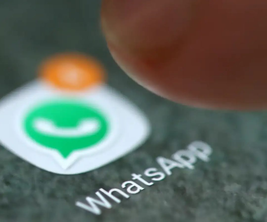 Brasileiro está falando menos de política no WhatsApp, mostra estudo