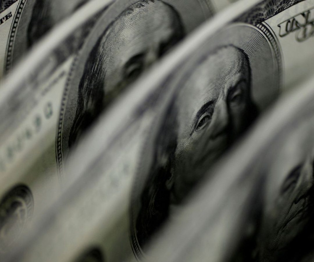 Dólar sobe para R$ 5,24 após indicação de Trump ao BC dos EUA