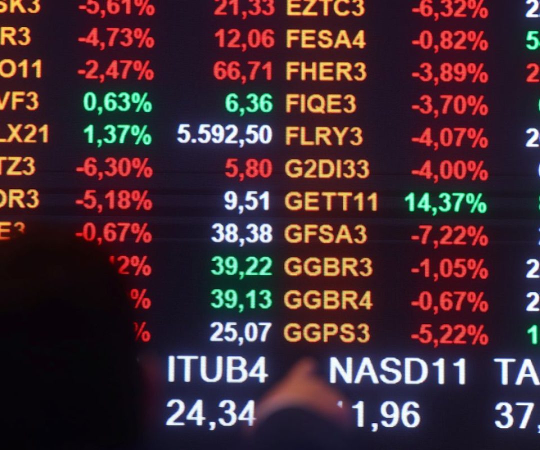 Na nona alta seguida, bolsa supera os 150 mil pontos pela primeira vez