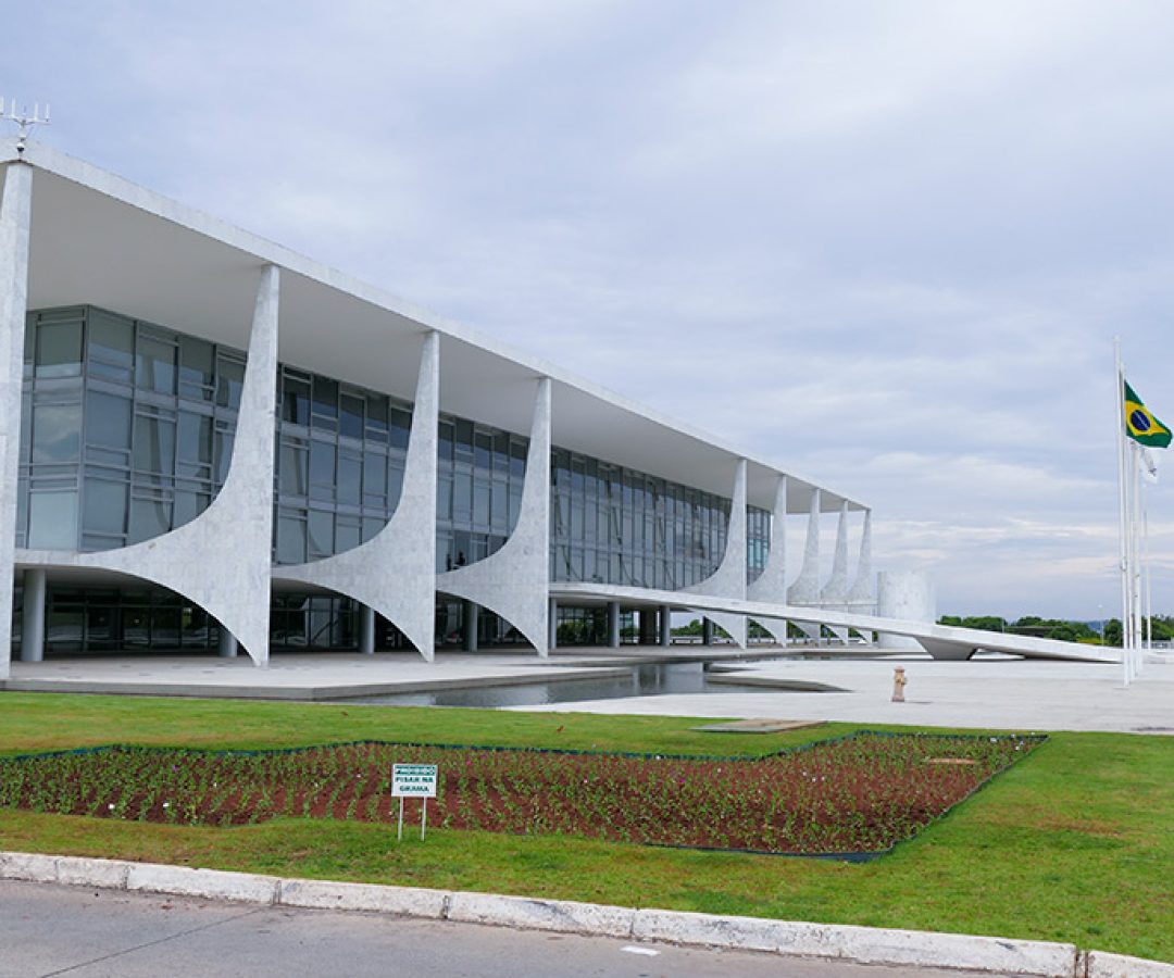 Orçamento 2026 é sancionado com previsão de superávit de R$ 34,2 bi — Senado Notícias