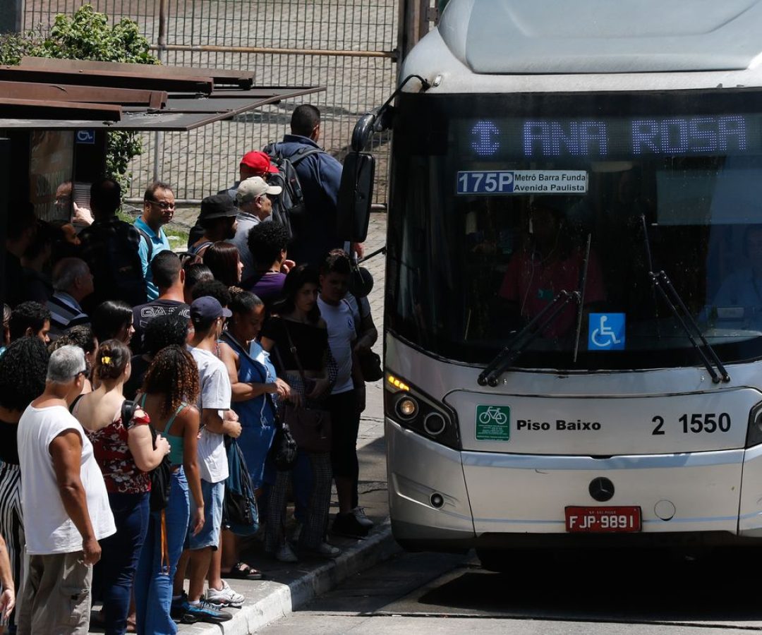 Setor de serviços cresce 0,6% em setembro; oitavo mês seguido de alta