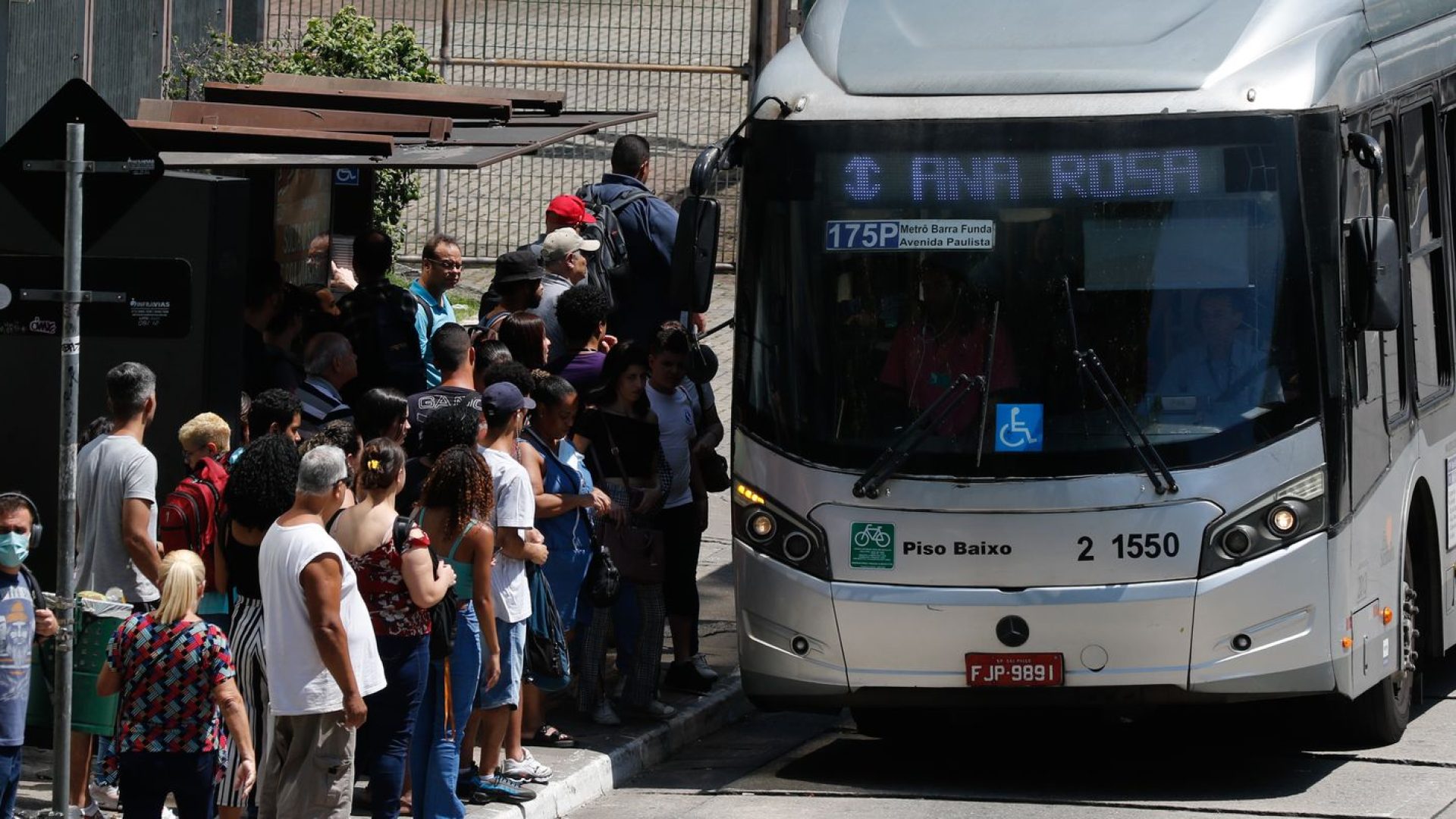 Setor de serviços cresce 0,6% em setembro; oitavo mês seguido de alta