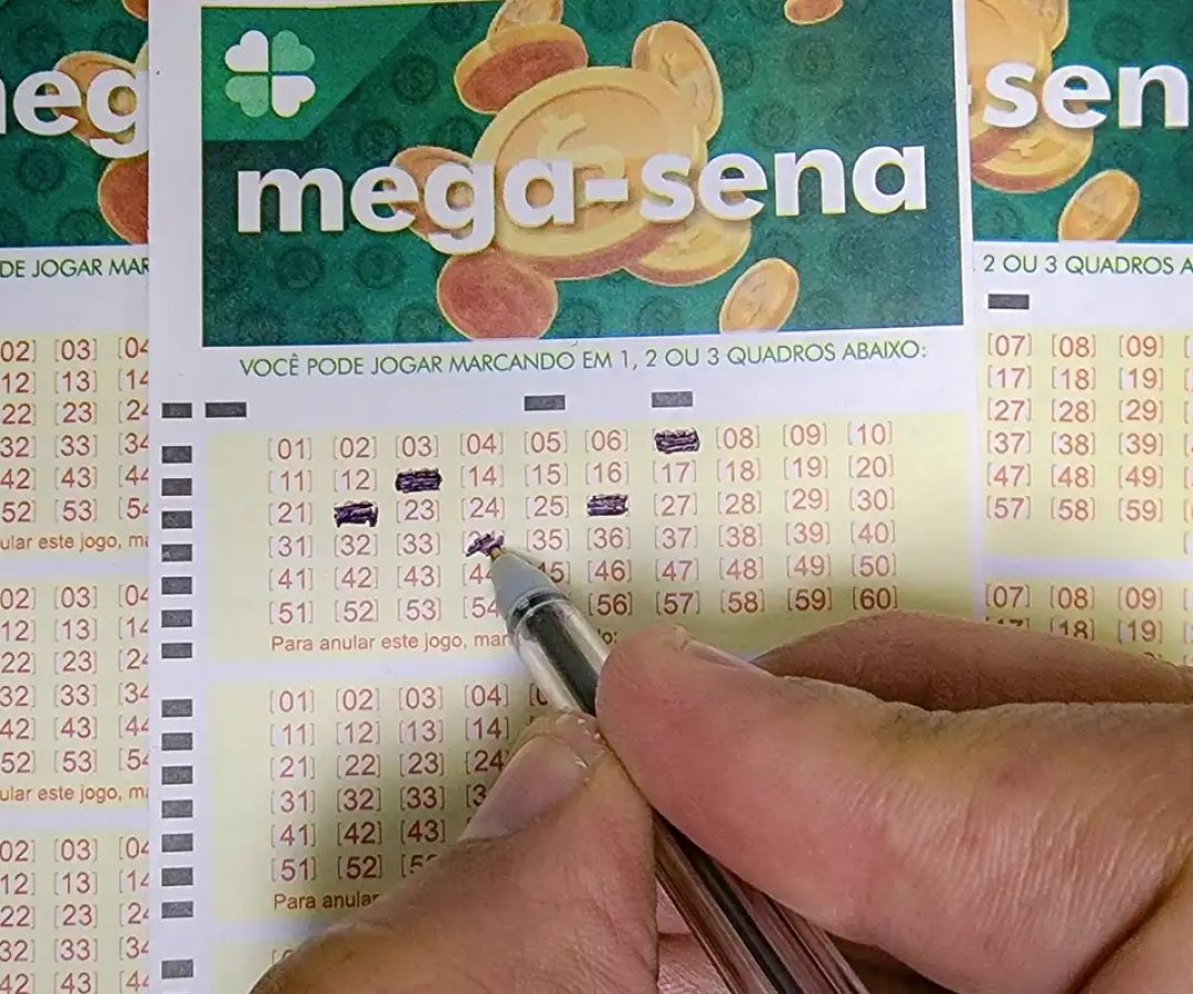 Mega-Sena acumula e próximo prêmio é estimado em R$ 42 milhões