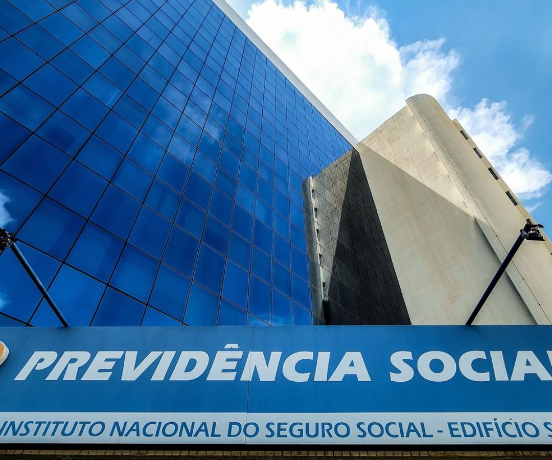 Justiça paga R$ 2,3 bi em atrasados do INSS; veja quem tem direito