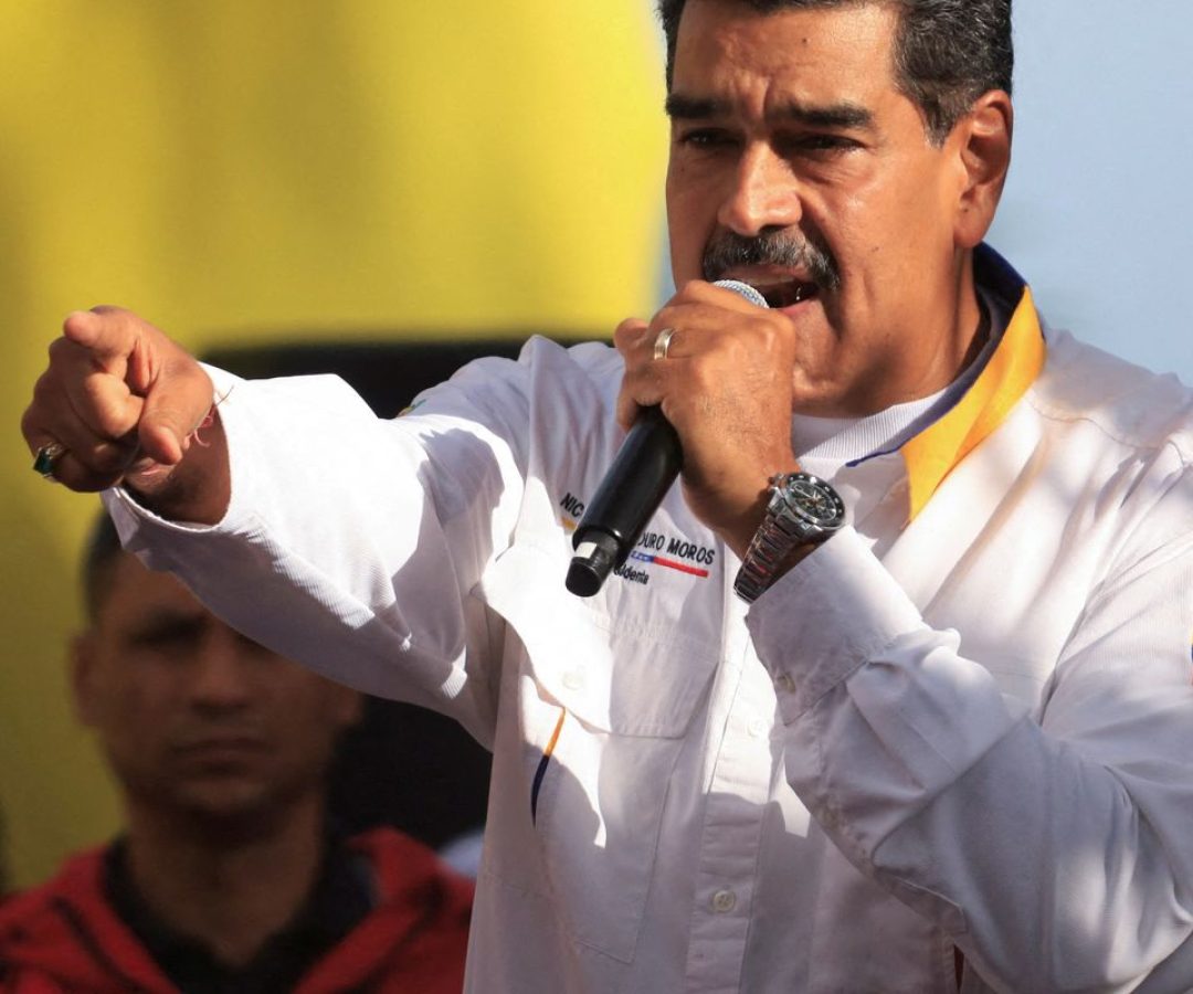 Venezuela chama de pirataria e roubo a apreensão de petroleiro por EUA