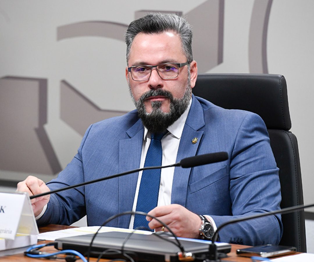 CAE pode aprovar isenção do IR para aposentadas com doença pulmonar rara — Senado Notícias