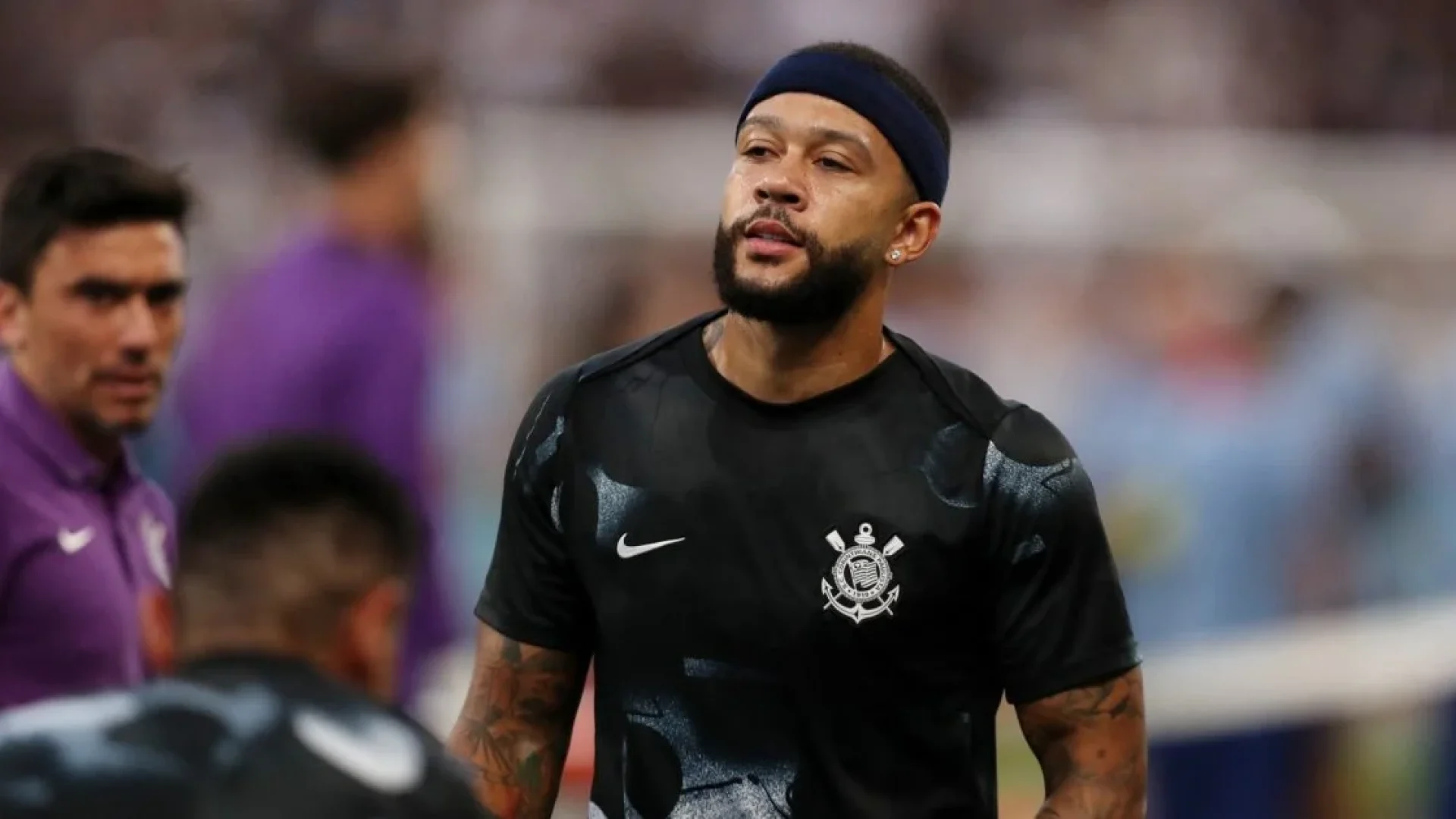 Corinthians tem dívida milionária com Memphis e pede que jogador deixe hotel de luxo
