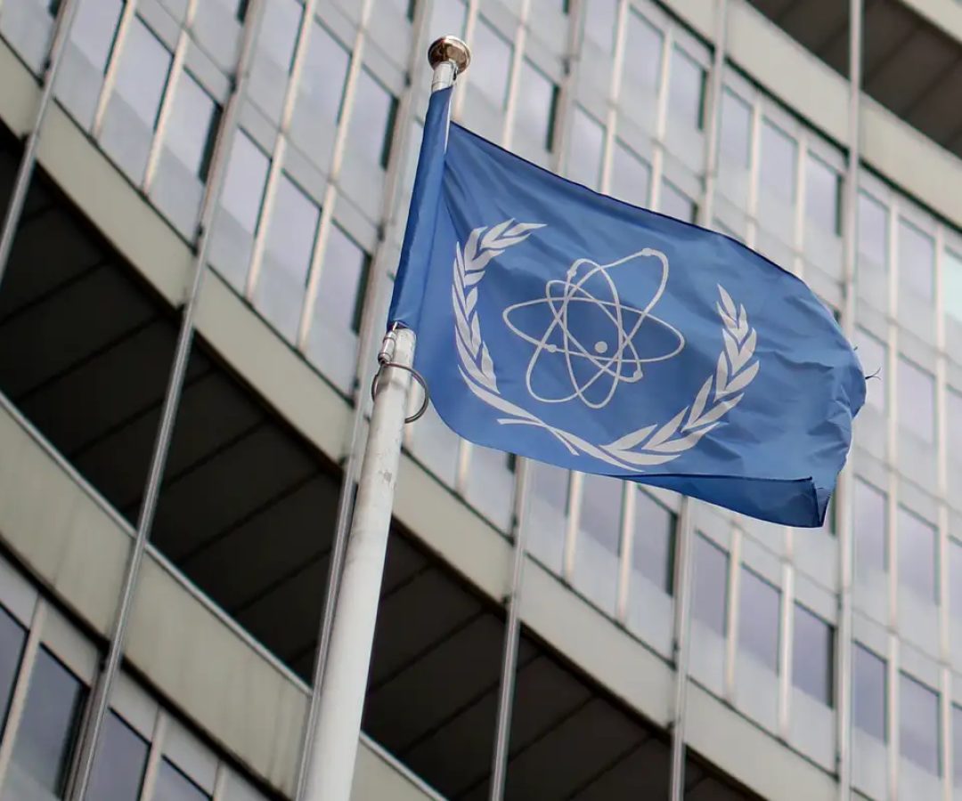 Agência de energia atômica descarta vazamento radiológico no Irã