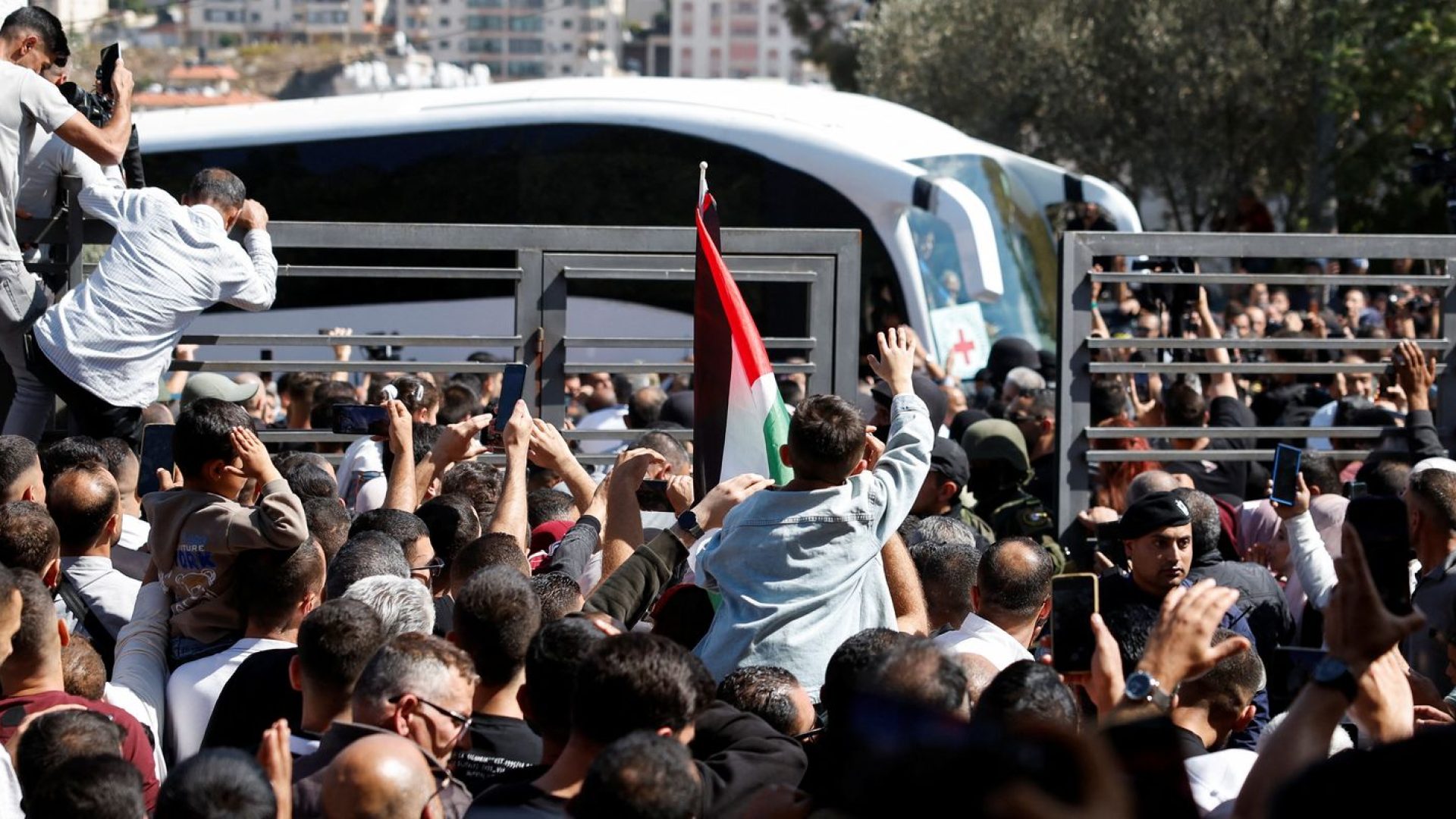 Representantes de Israel e Palestina no Brasil comentam plano de paz
