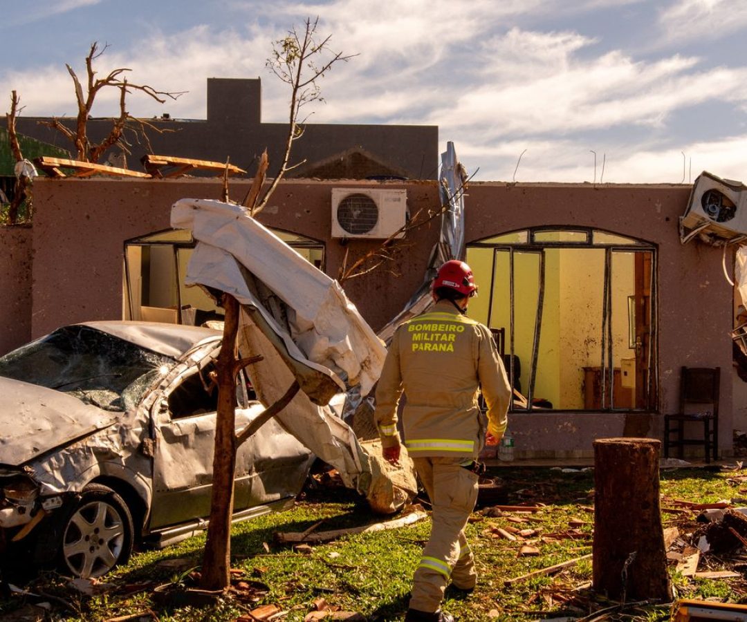 Tornados simultâneos no Sul surpreenderam meteorologistas