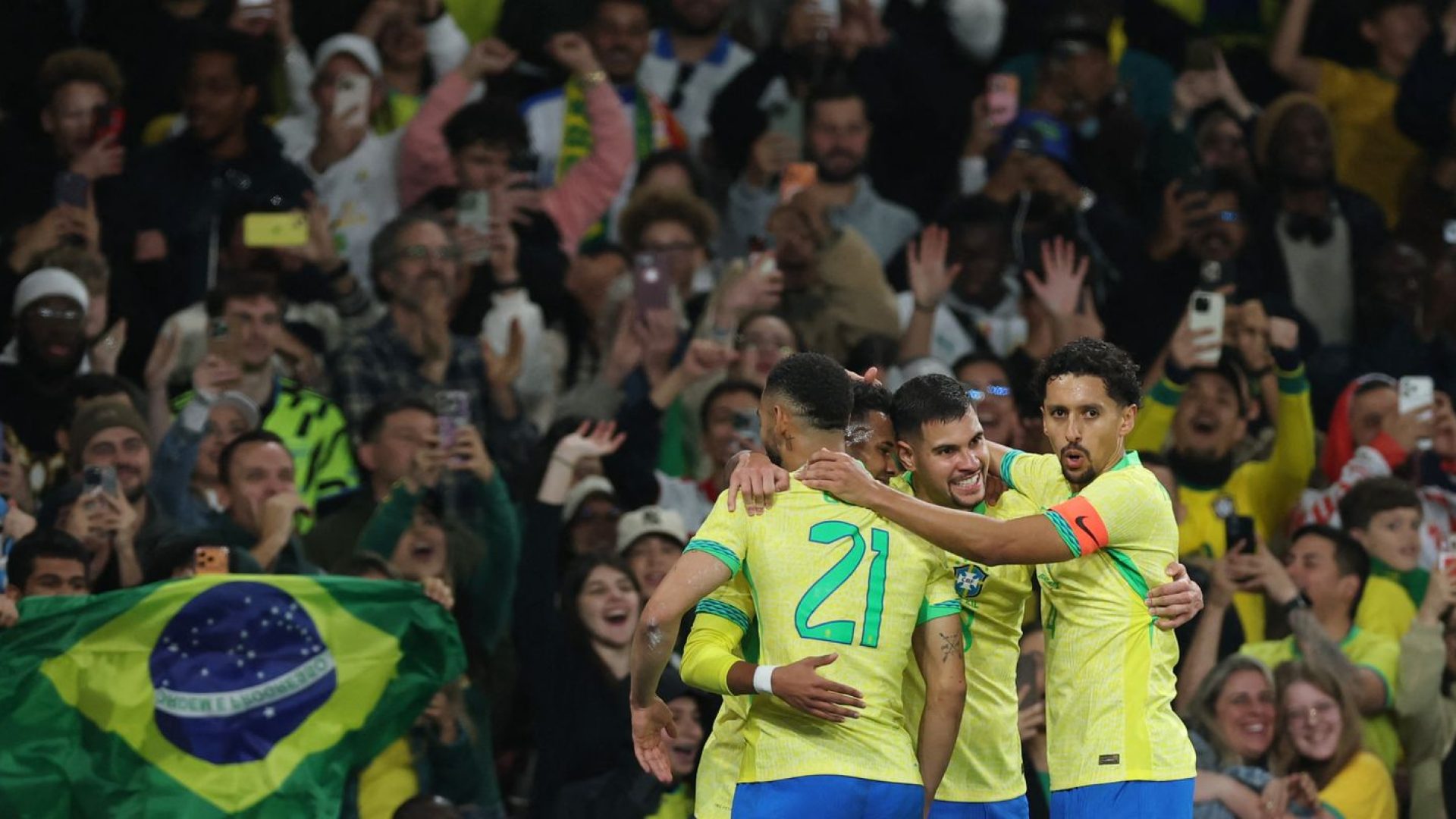 Brasil joga bem e derrota Senegal por 2 a 0 no amistoso em Londres