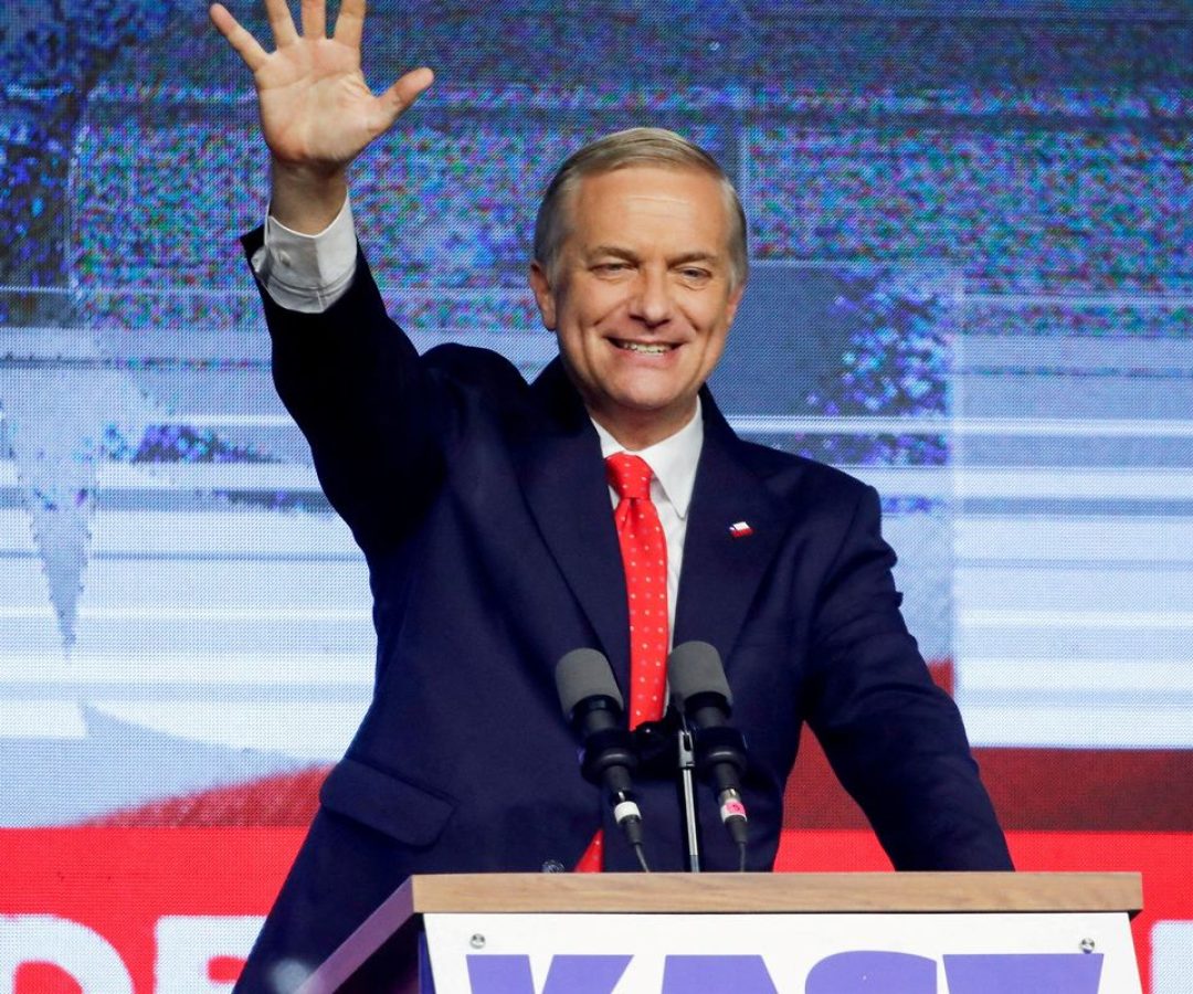 Lula vai participar da posse de Kast na presidência do Chile