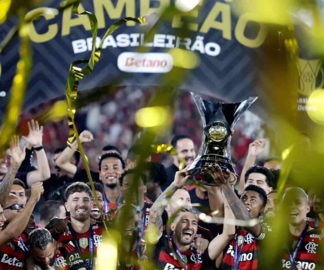 De olho na Copa Intercontinental, Flamengo usa a base para a despedida do Brasileirão