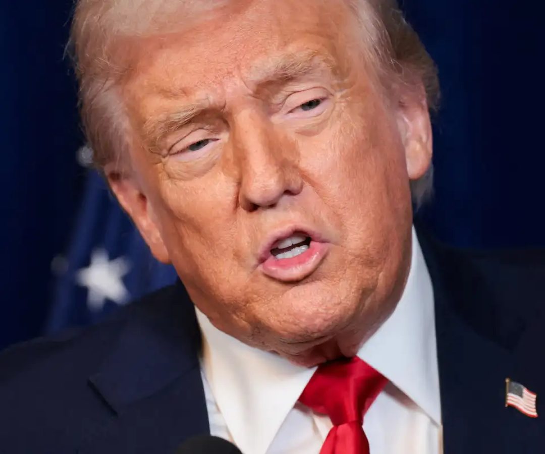 Casa Branca remove vídeo de Trump que mostra casal Obama como macacos