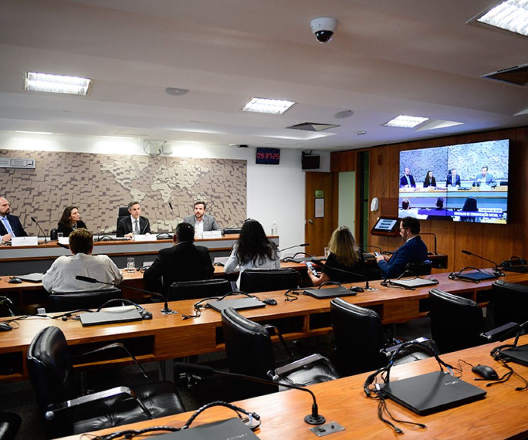 Conselho de Comunicação elege presidente e vice na segunda-feira — Senado Notícias