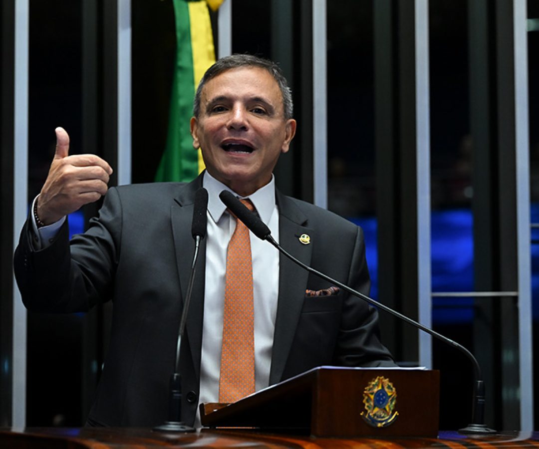 Em discurso, à tribuna, senador Marcio Bittar (PL-AC).