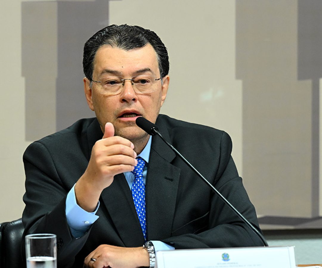 Comissão vota na terça MP que limita custos da energia ao consumidor — Senado Notícias