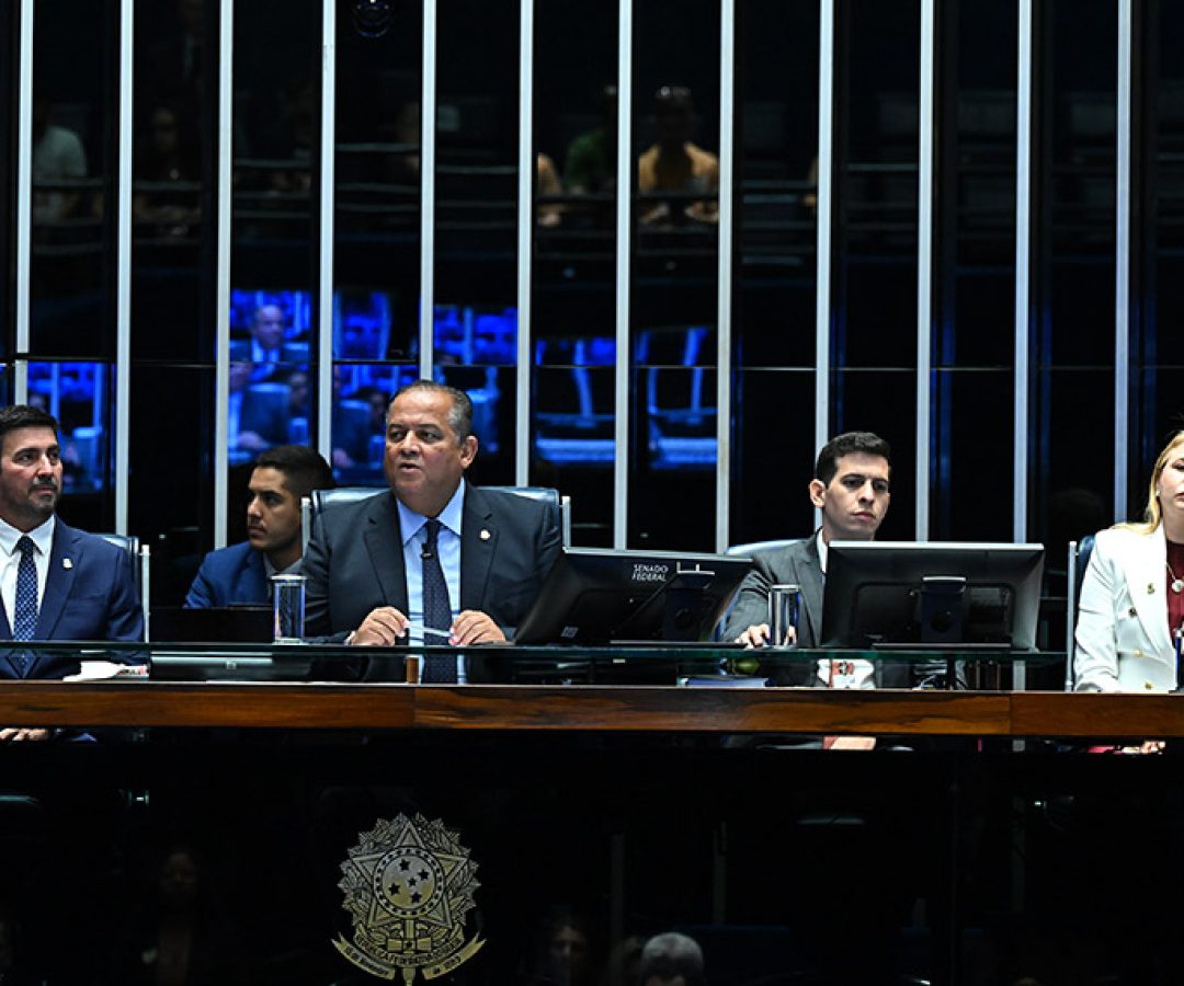 Senado homenageia os 35 anos da Universidade Estadual do Tocantins — Senado Notícias