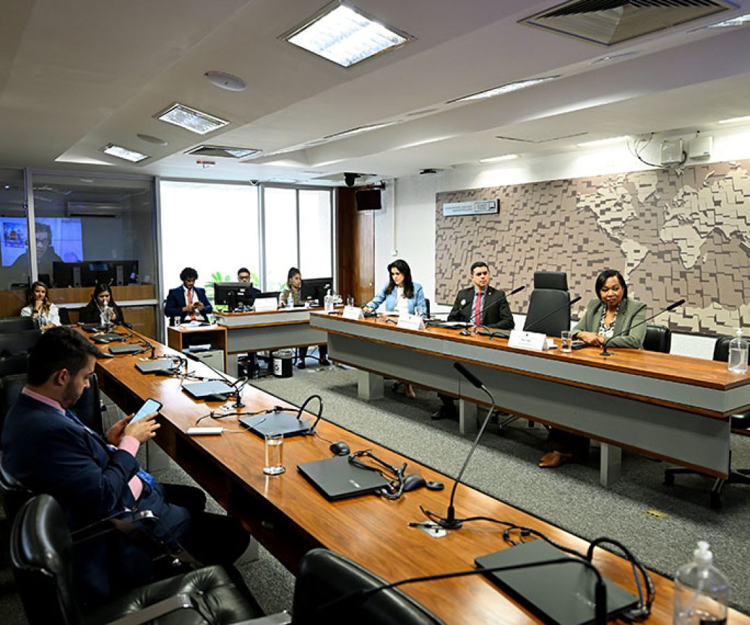 Pacto de prevenção ainda não é efetivo contra feminicídios, dizem debatedores — Senado Notícias