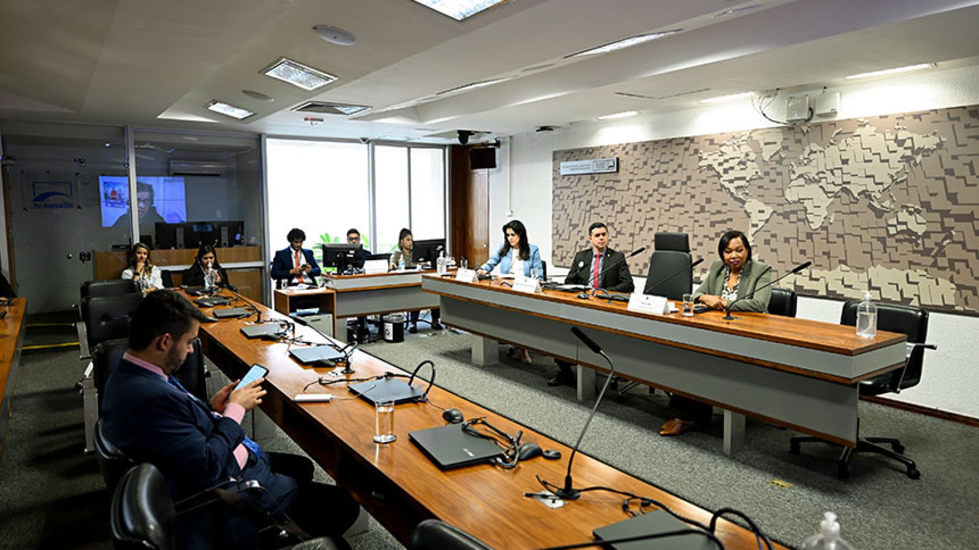 Pacto de prevenção ainda não é efetivo contra feminicídios, dizem debatedores — Senado Notícias