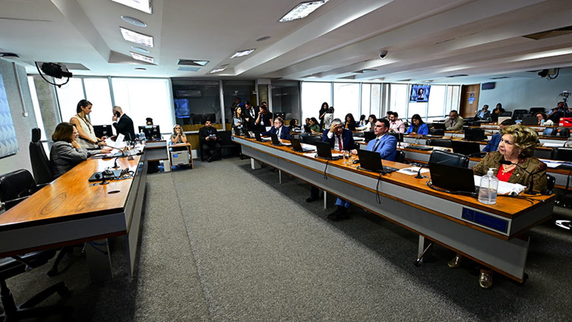 CDH analisa na quarta-feira projeto sobre comunidade LGBTQIA+ — Senado Notícias