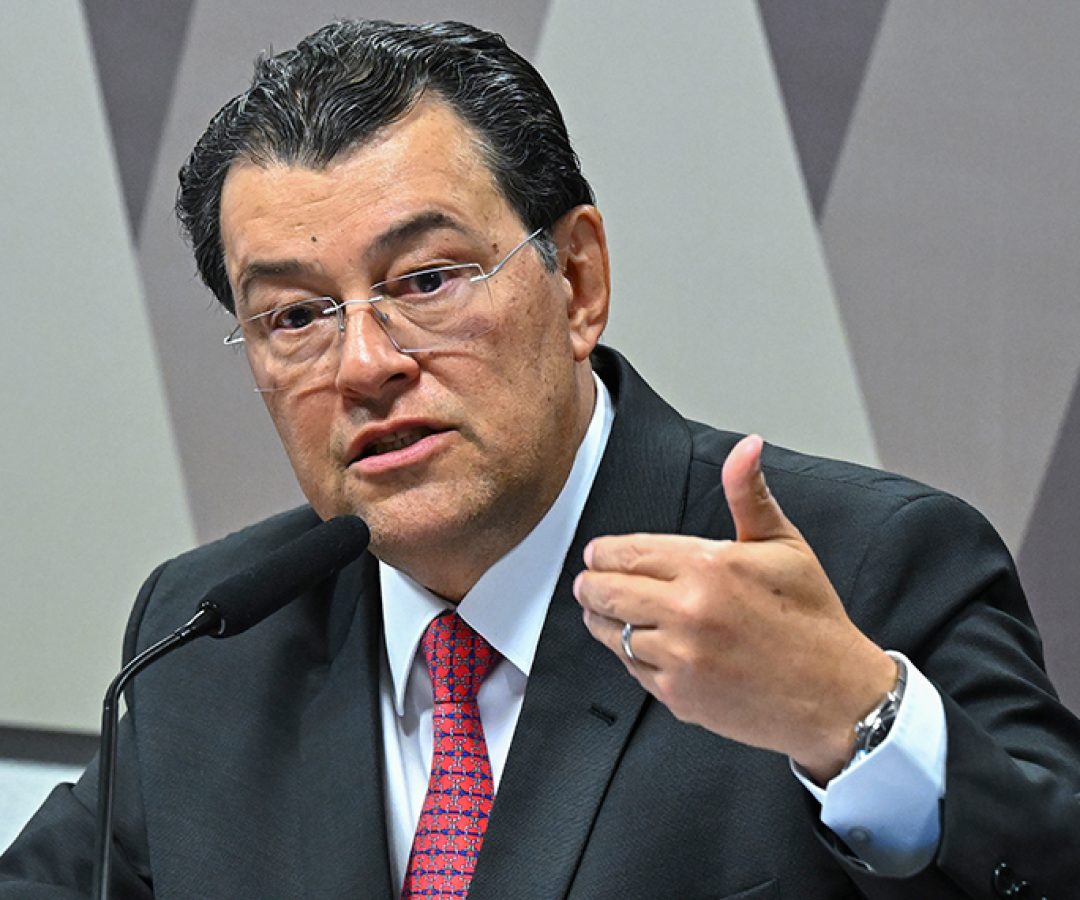 Adiada votação da MP que busca limitar custos da energia ao consumidor — Senado Notícias