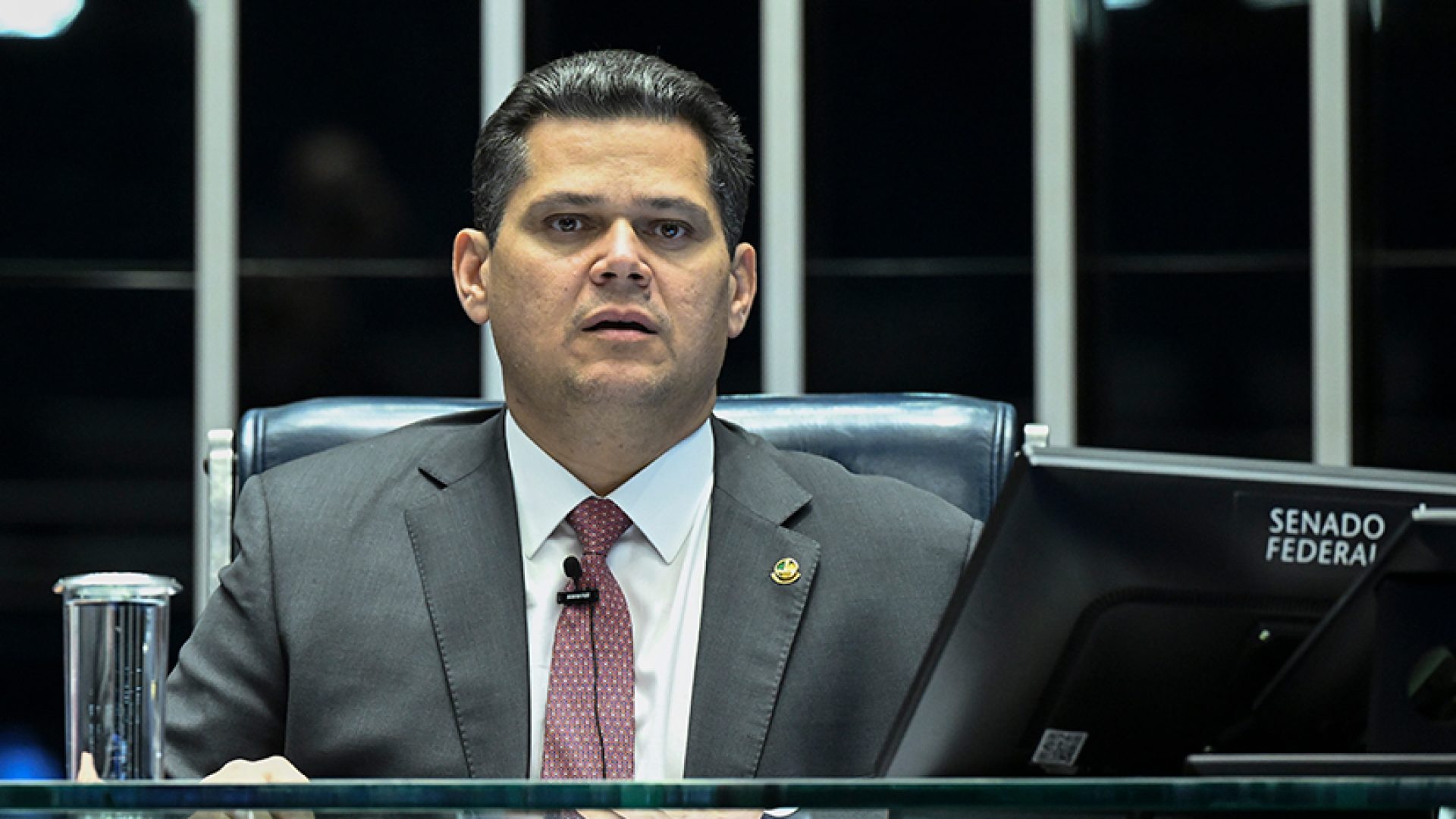 Davi comenta operação policial no RJ e destaca aprovação de projeto — Senado Notícias