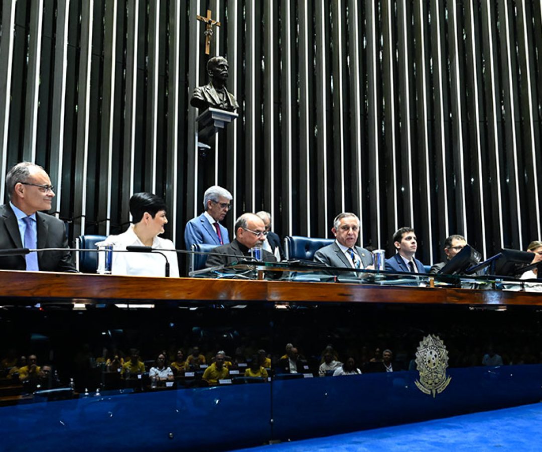 Sessão destaca papel das Equipes de Nossa Senhora no apoio a casais — Senado Notícias