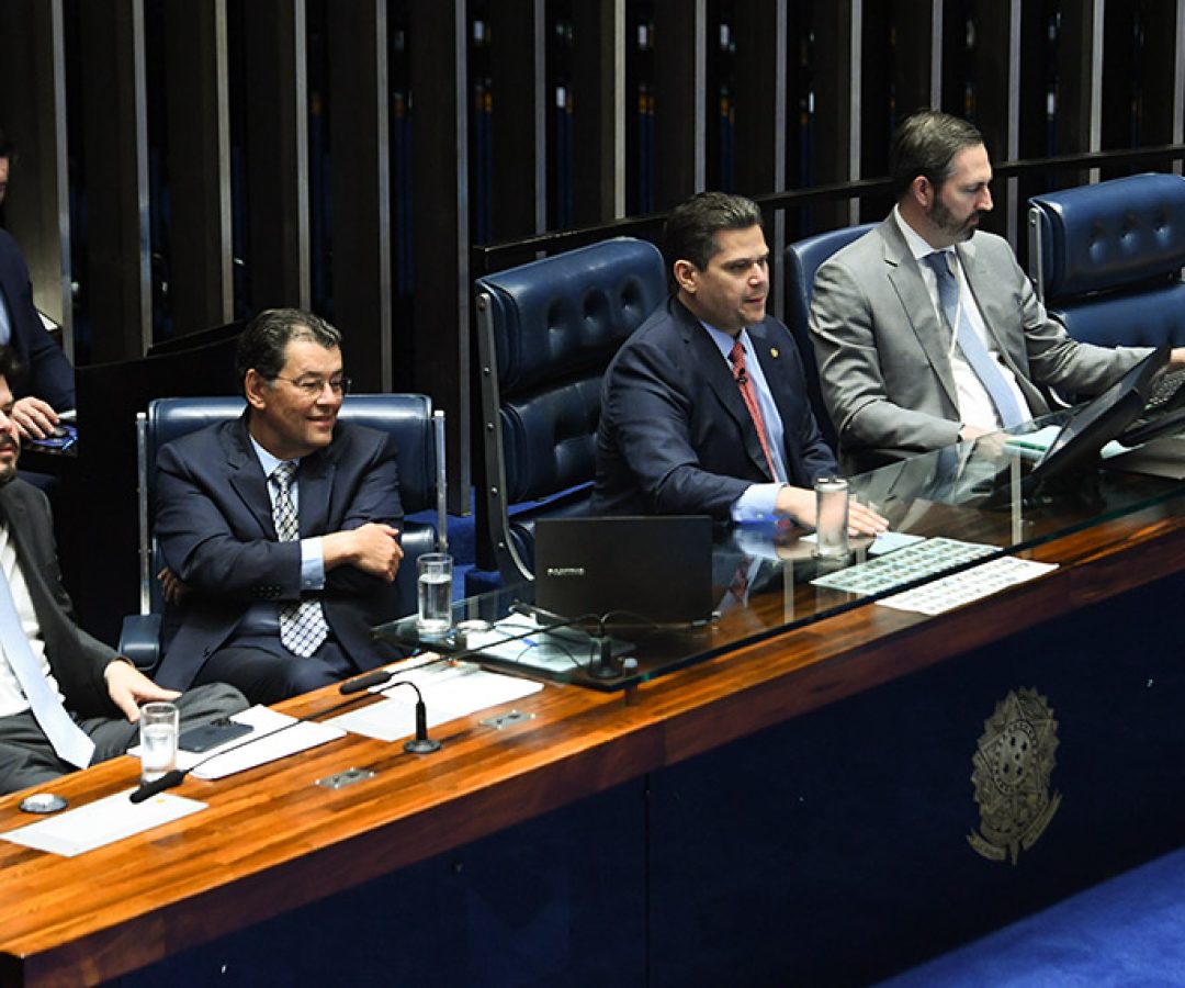 Senado aprova MP do setor elétrico com abertura do mercado livre de energia — Senado Notícias