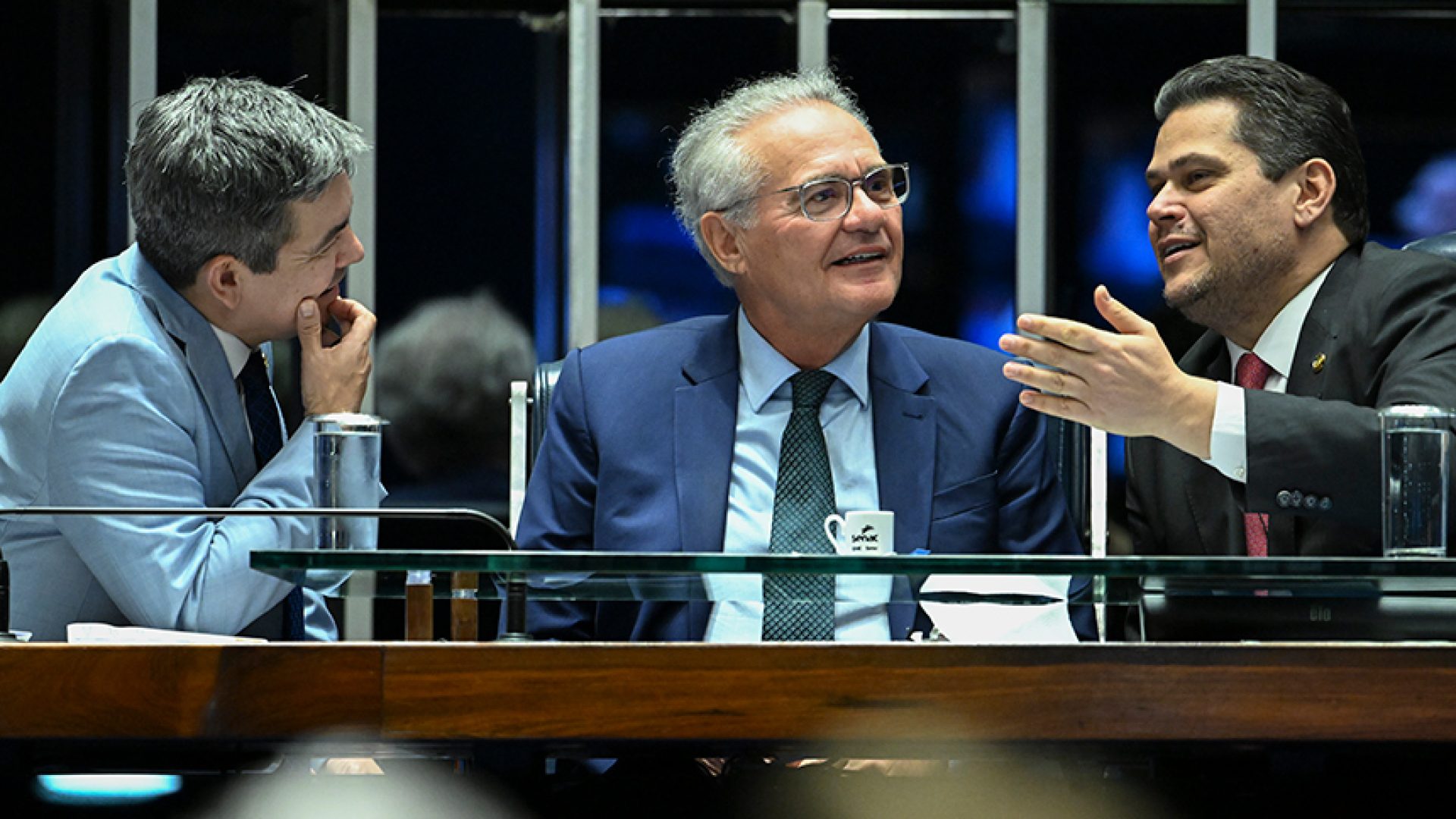Isenção de IR para quem ganha até R$ 5 mil segue para sanção — Senado Notícias