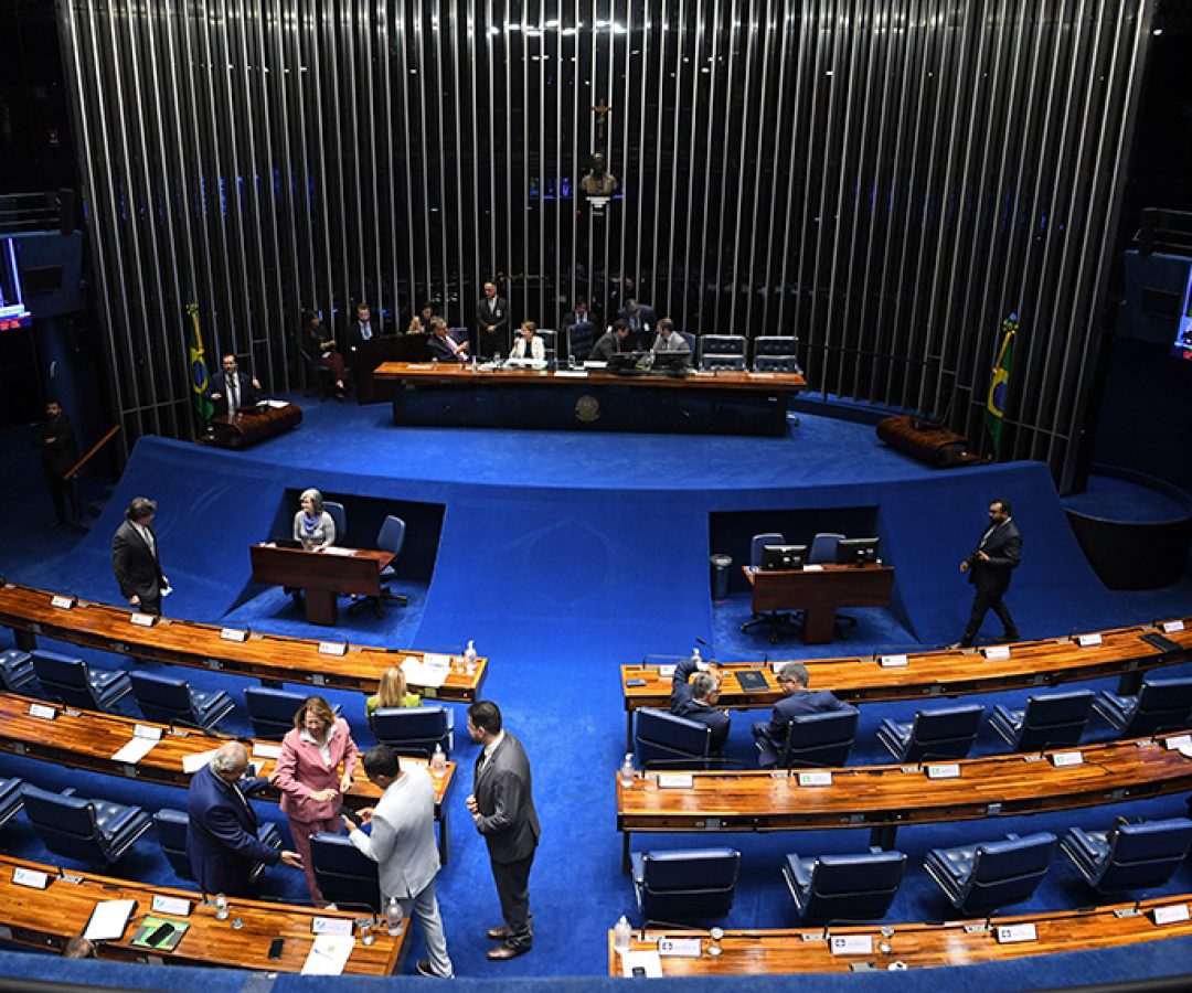Adiada votação de projeto que prevê atuação do serviço social em hospitais — Senado Notícias