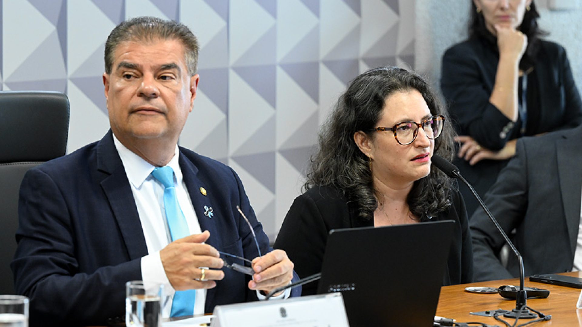 Gás do Povo pode começar ainda neste mês, diz representante do Executivo — Senado Notícias