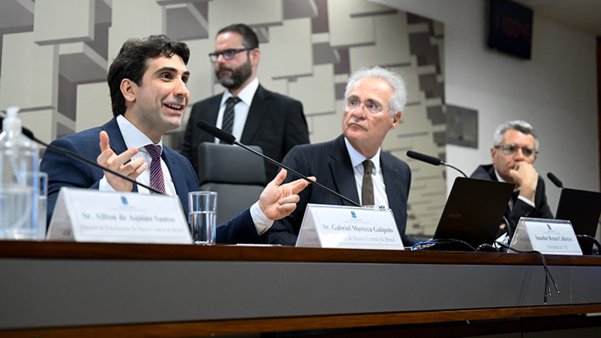 Comissão de Assuntos Econômicos recebe Gabriel Galípolo, do BC, no dia 19 — Senado Notícias