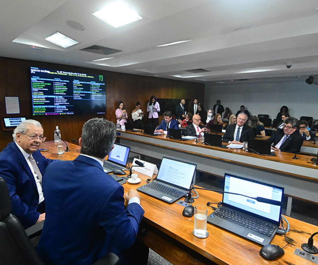 Ponte sobre o Rio Tarauacá recebe o nome de Odilon Vitorino de Siqueira — Senado Notícias