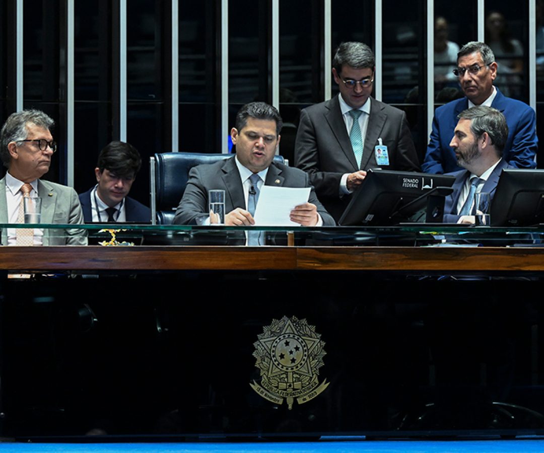 Volta à Câmara liberação de recursos do Fundo Social para saúde e educação — Senado Notícias