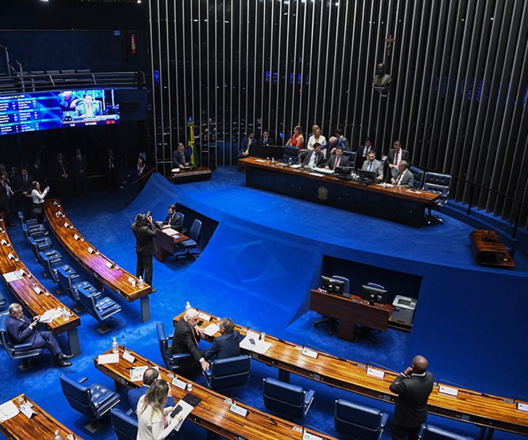 De olho no público virtual, discursos no Senado ficam mais curtos, aponta estudo — Senado Notícias