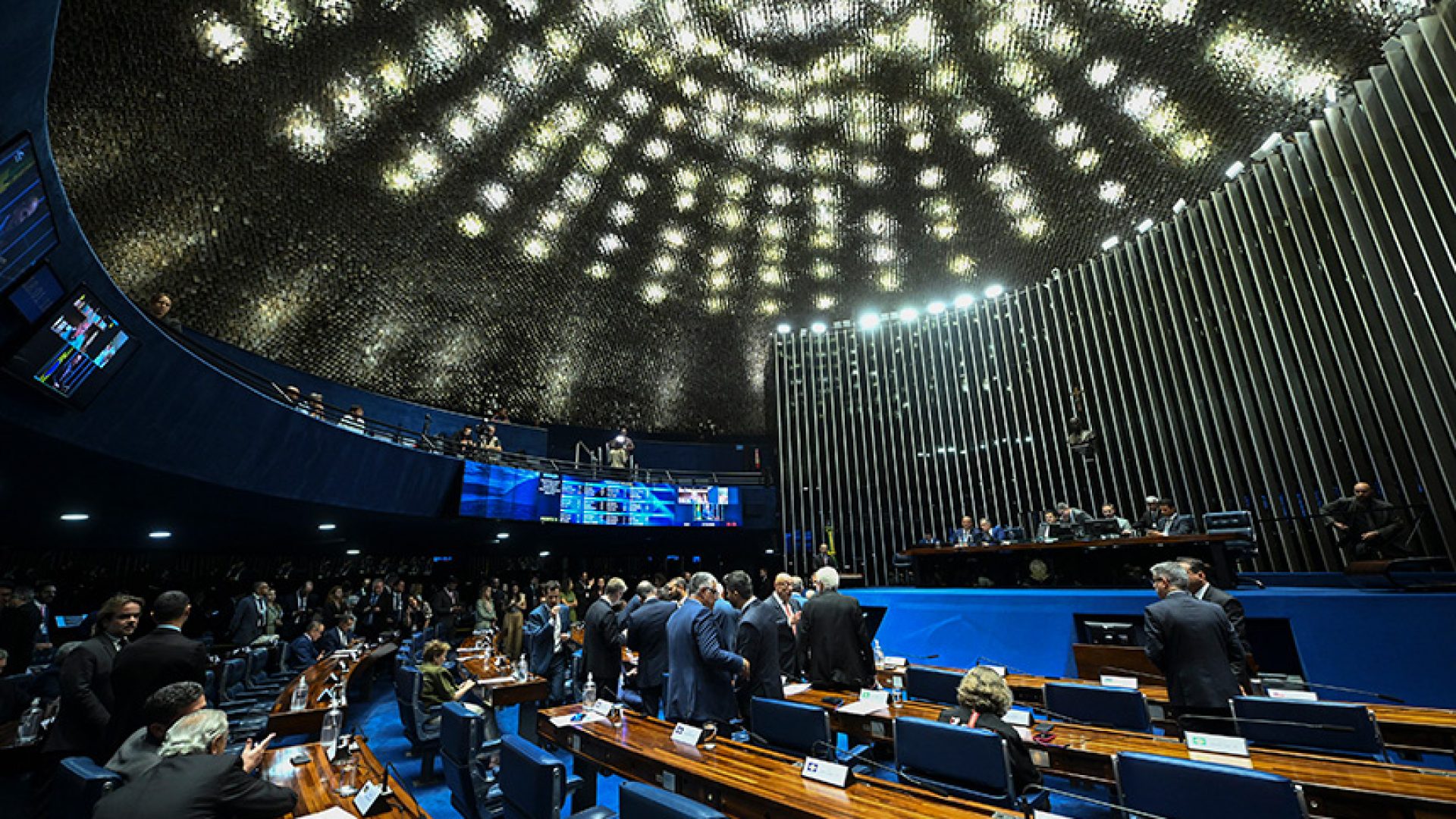Senado aprova quase 800 matérias em 2025 — Senado Notícias