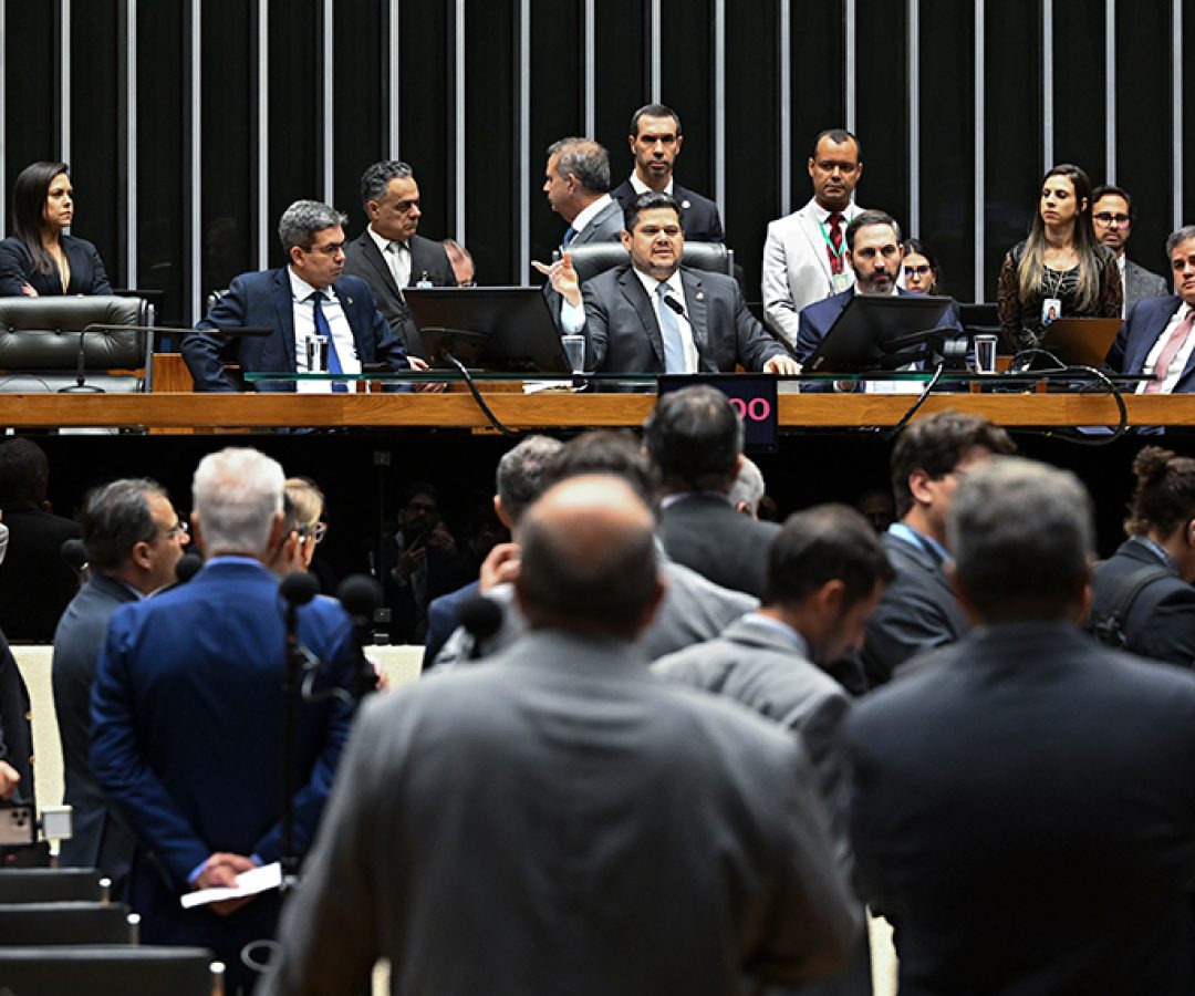 Aprovados R$ 8,7 bi para compensar de perdas dos estados com reforma tributária — Senado Notícias